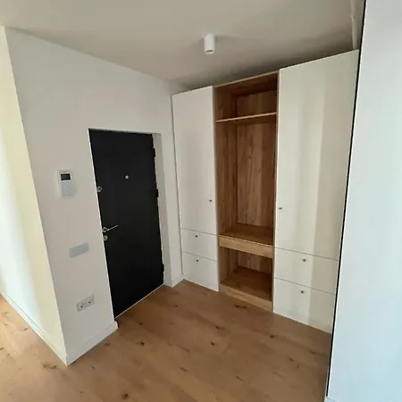 Luxury Located Near Iulius Mall. דירה