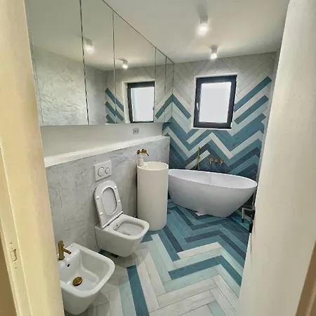 Luxury Located Near Iulius Mall. *