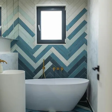 Luxury Located Near Iulius Mall. דירה