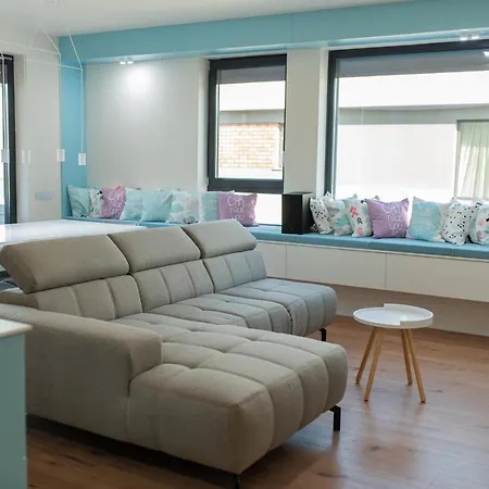 Luxury Located Near Iulius Mall. *